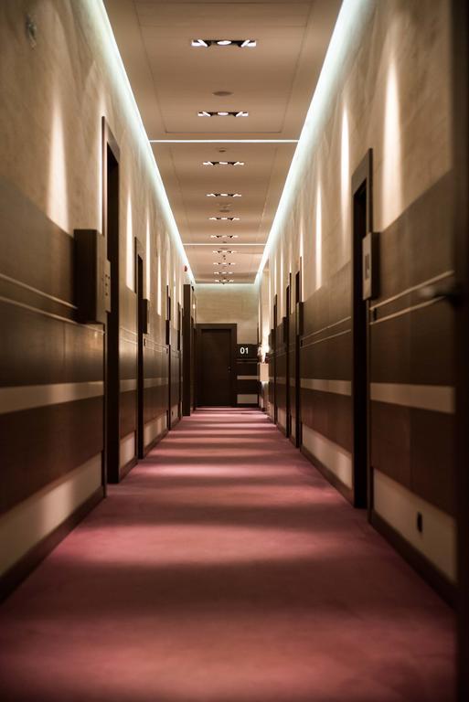 Atera Business Suites Belgrado Exterior foto