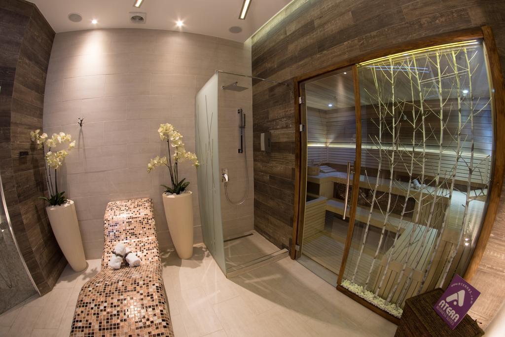 Atera Business Suites Belgrado Exterior foto